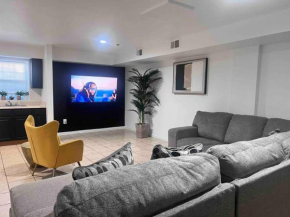 2 Kings Bedroom,2 Bath, 7mins from EWR/NYC